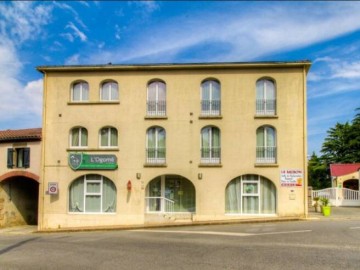 GITE DE GROUPE LA GAVELLERIE Group accommodation France