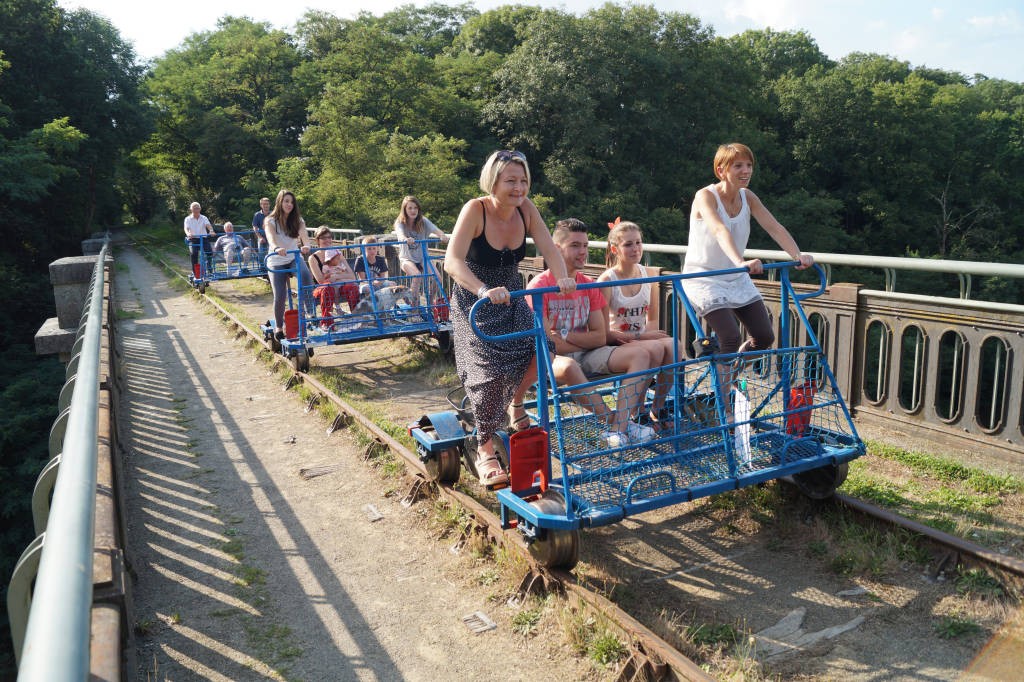 Vélo sur 2025 rail de train