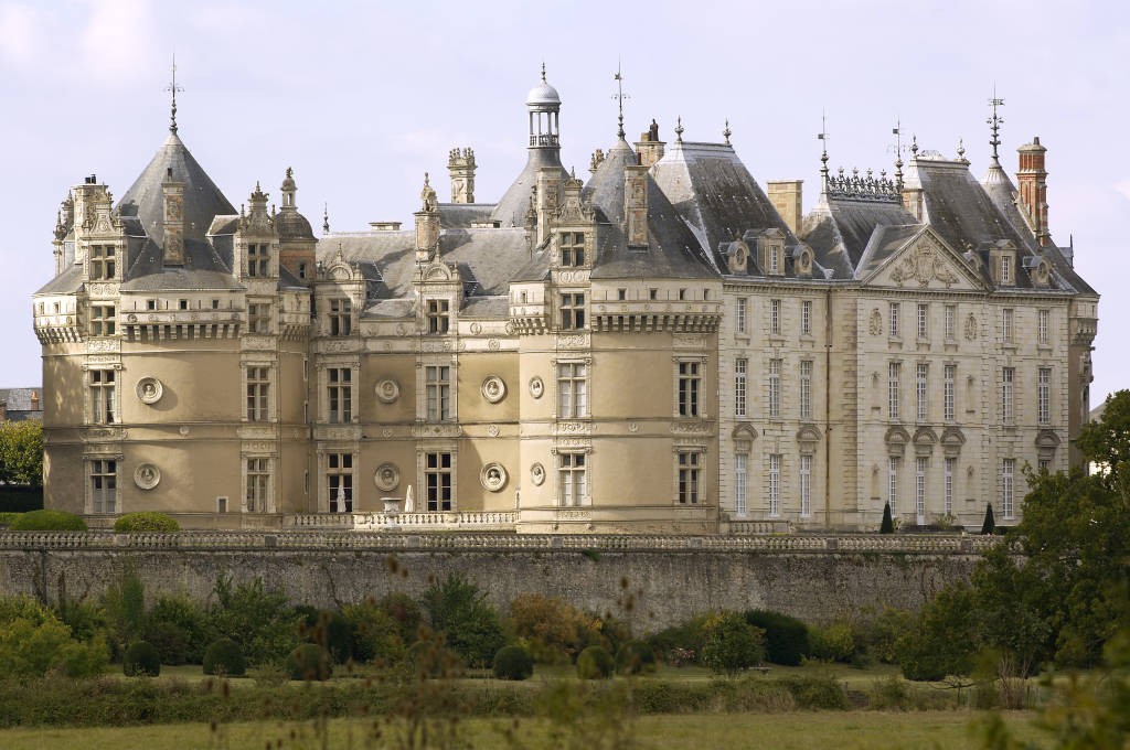 CHATEAU DU LUDE Castles France Atlantic Loire Valley