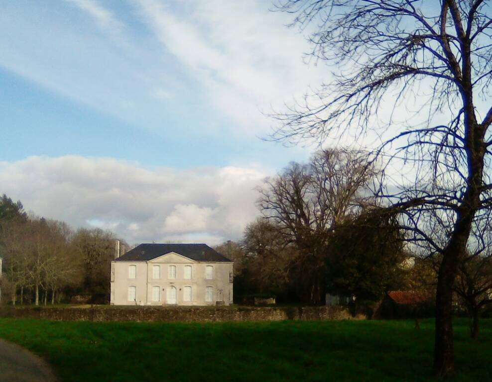 Chateau de la Salle: Castles France, Atlantic Loire Valley