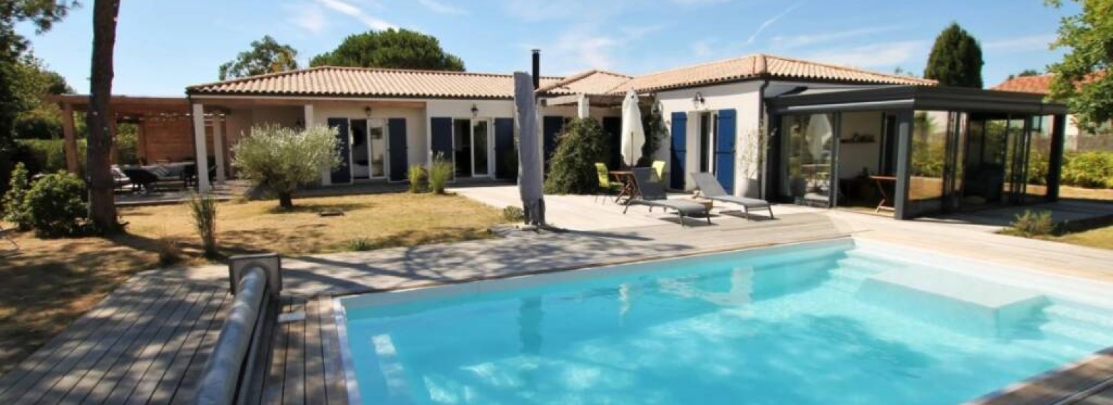 Villa avec piscine chauffee a Port Bourgenay a Talmont Saint Hilaire, Vendee