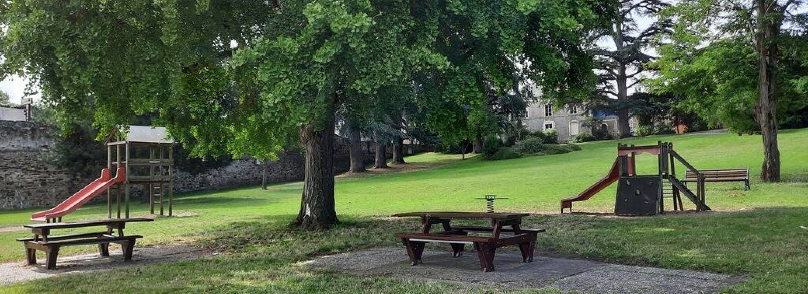 Aire de pique-nique du parc du Prieure