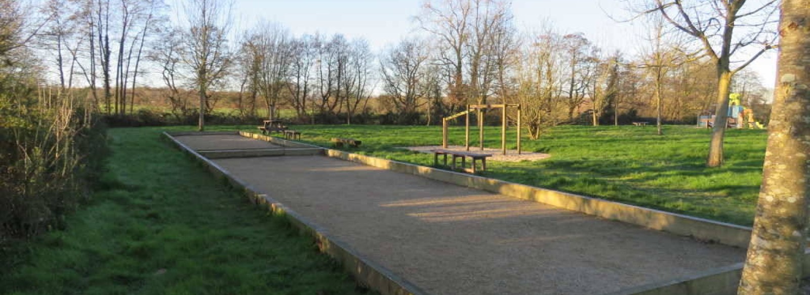 BOULODROME DE GROSBREUIL